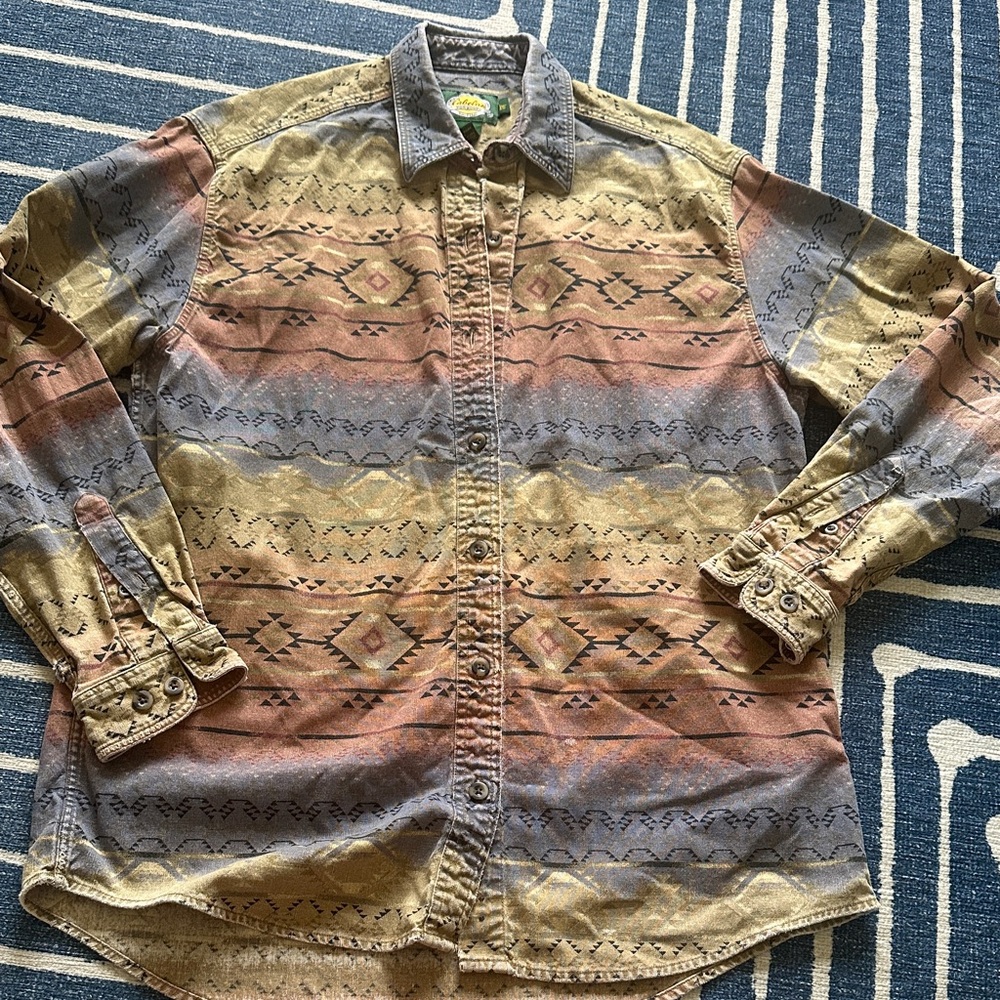 Vintage Cabela’s Southwest print cotton button up